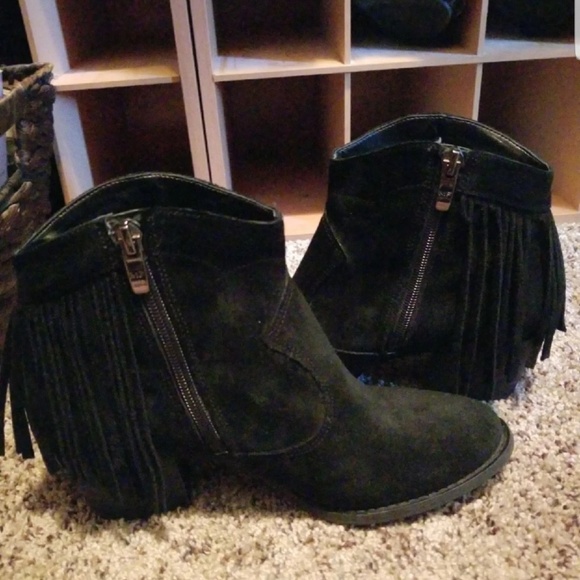 Booties - Picture 4 of 5